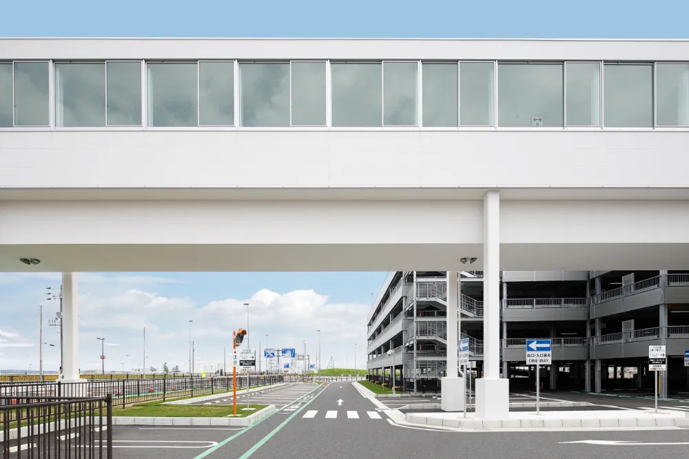 中部国際空港 セントレア 自走式立体駐車場