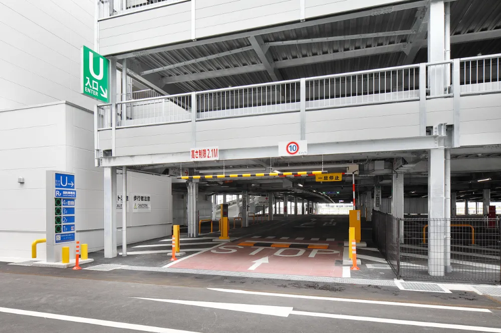中部国際空港 セントレア 自走式立体駐車場